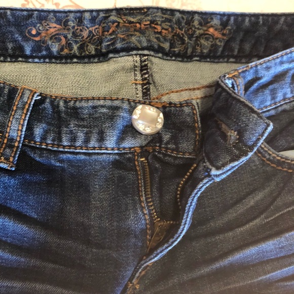 Express Jeans - Picture 3 of 5